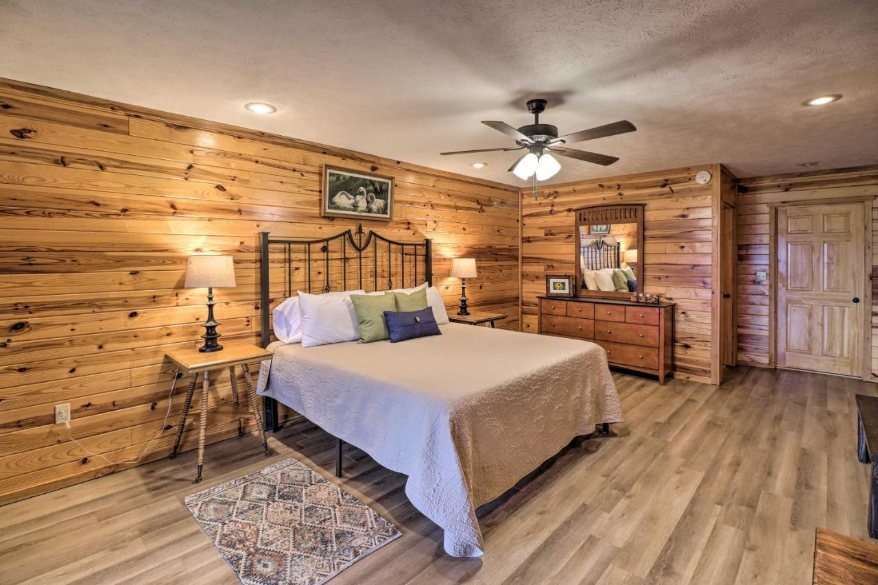 Piney Bluff Retreat With Mountain Views! Villa Exterior foto